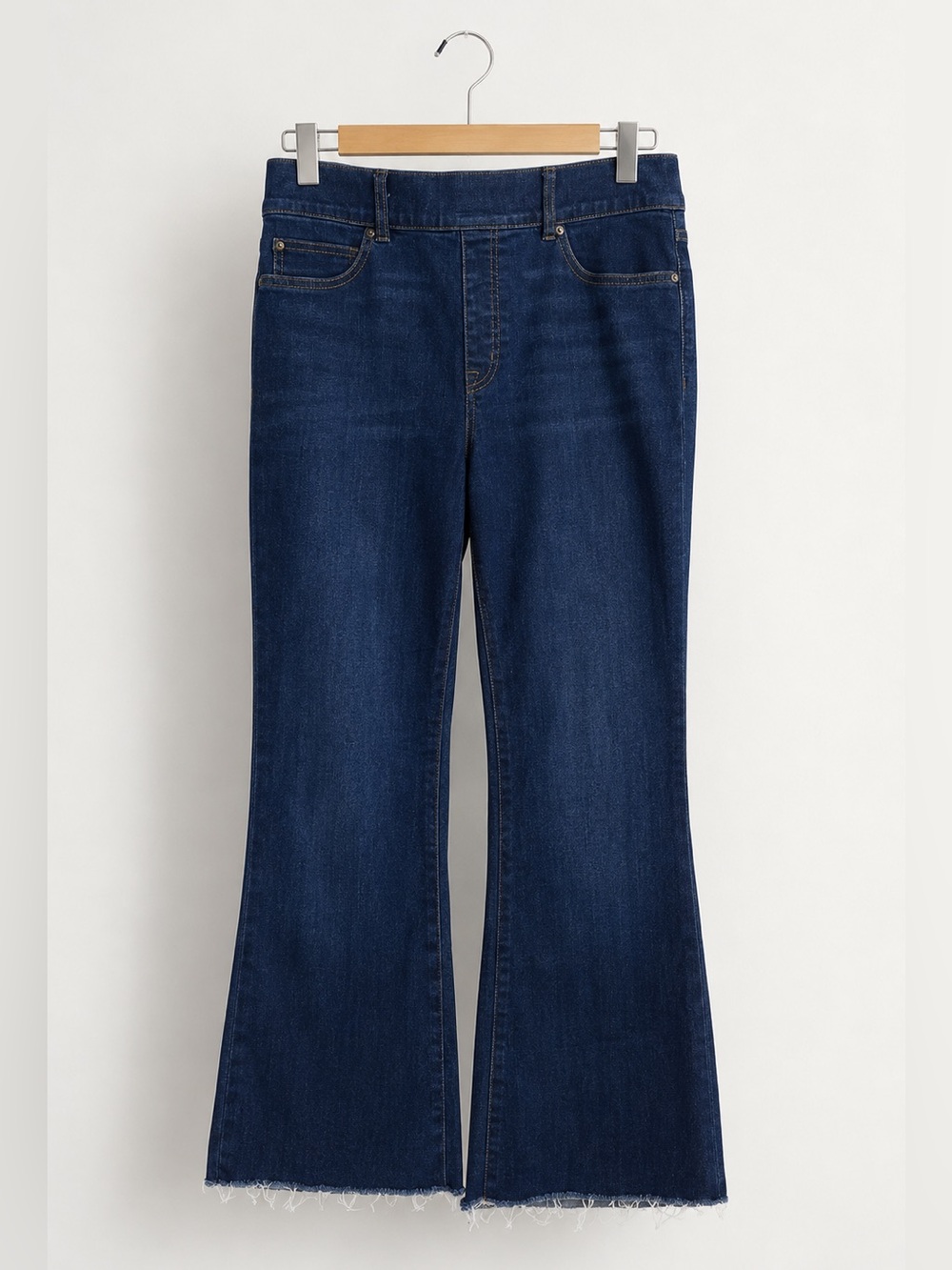 Spanx Woman’s Cropped Flare Denim Jeans Dipped Dyed Raw Hem Pants Size L